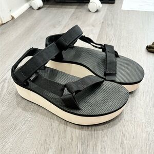 Teva Black and White Flatforms